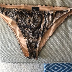 H&M bikini bottom